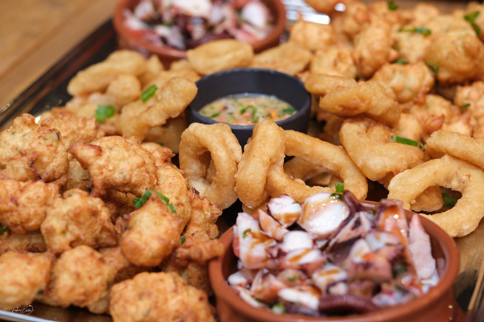 Image gallery marquee