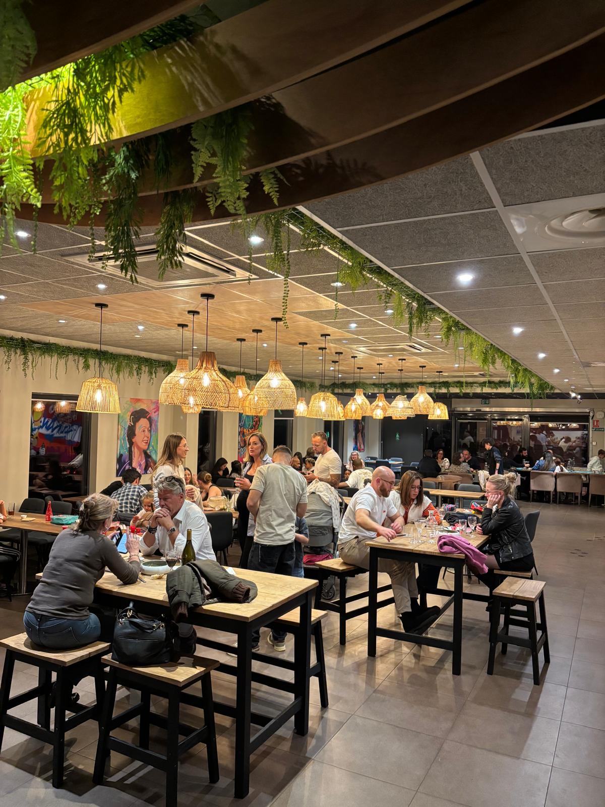 Image gallery marquee