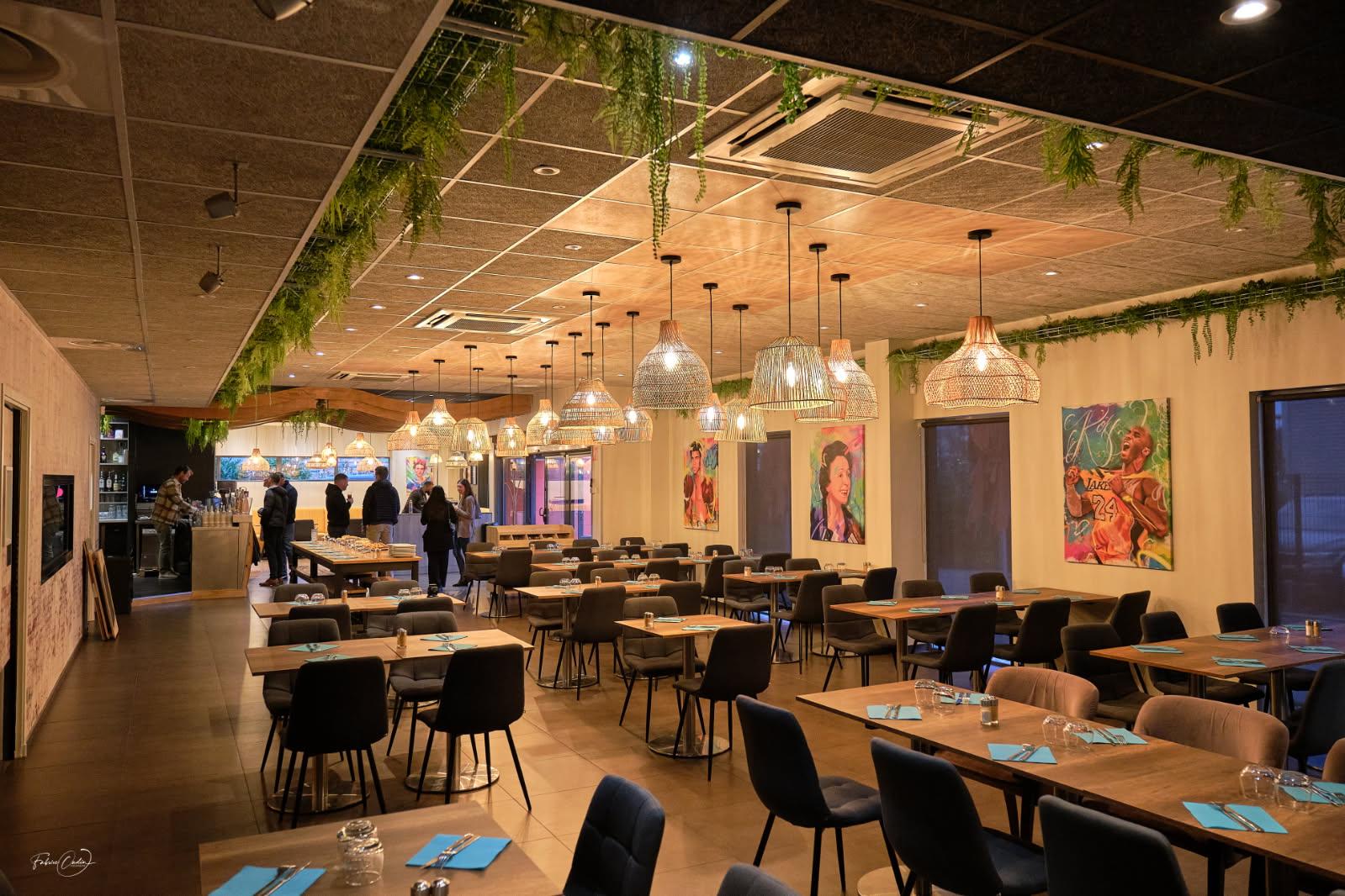 Image gallery marquee