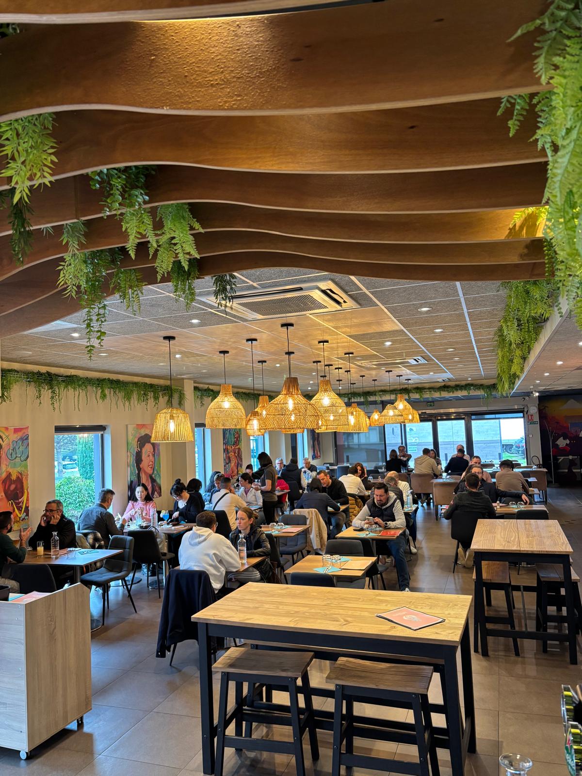 Image gallery marquee