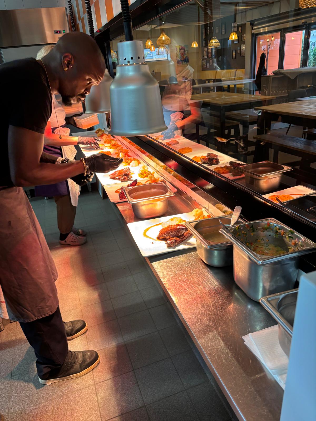 Image gallery marquee