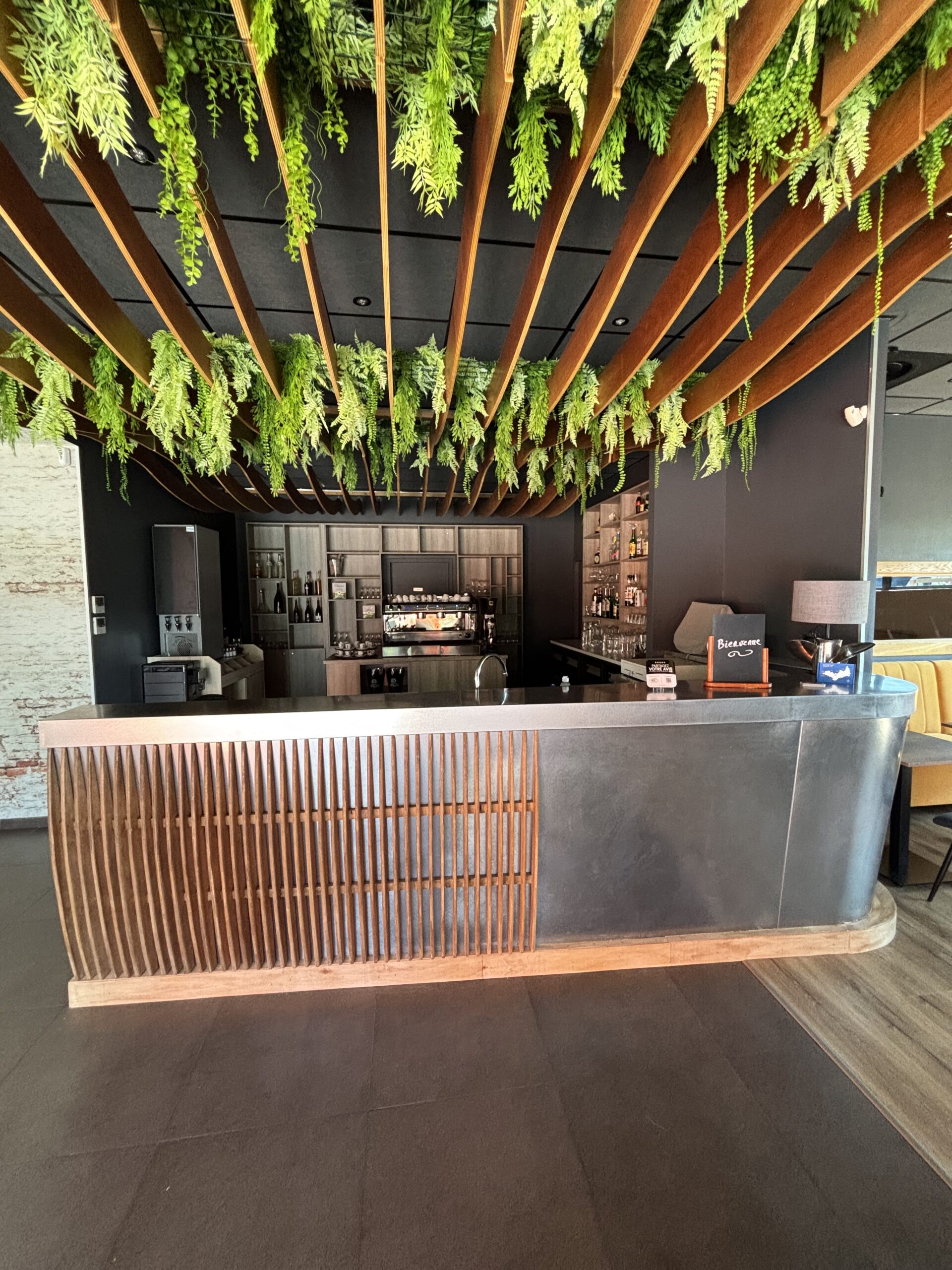 Image gallery marquee