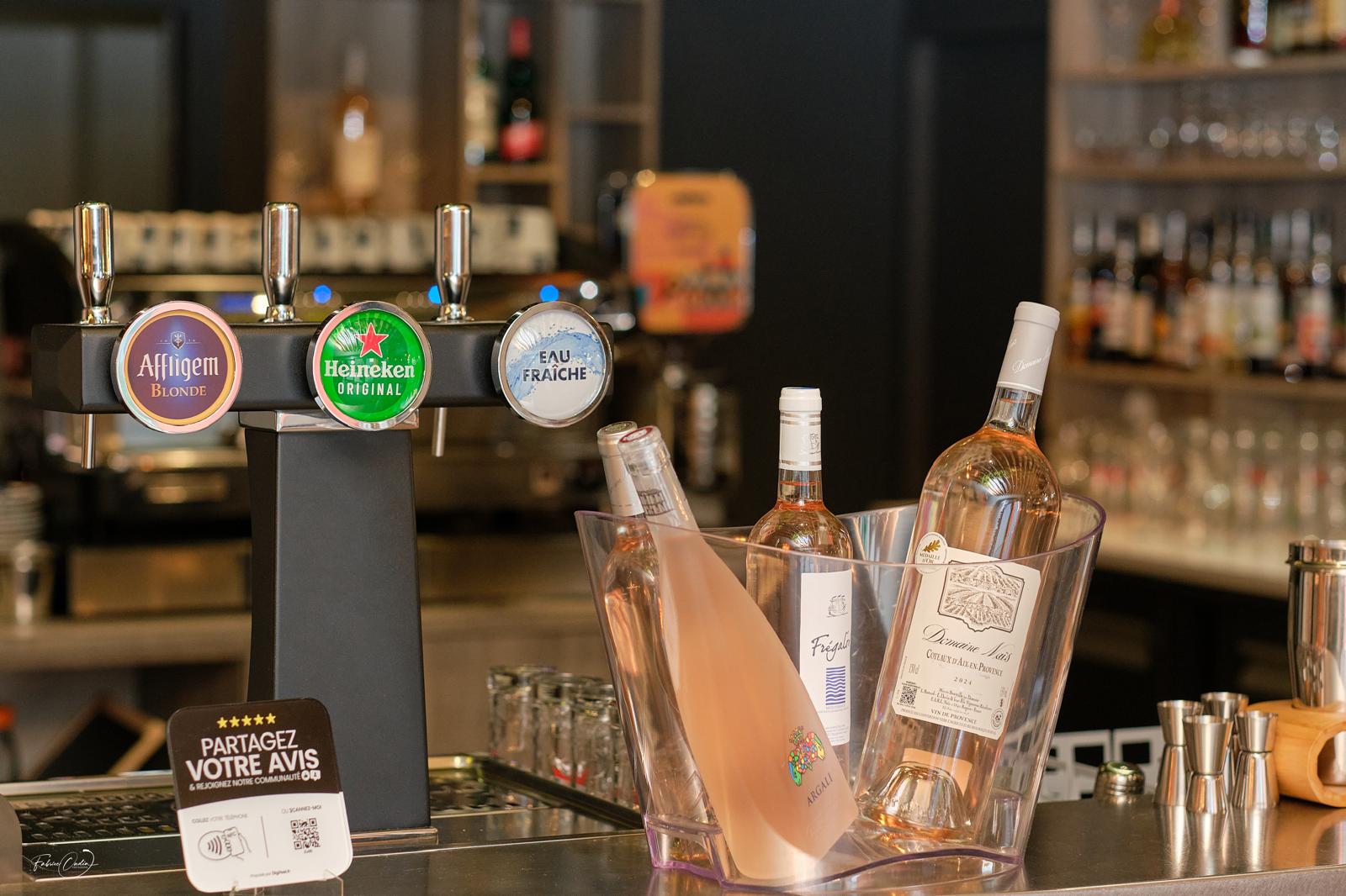 Image gallery marquee